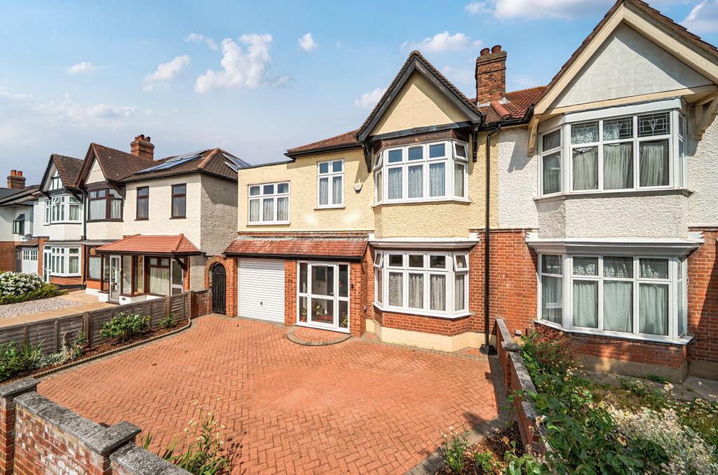 Property photo 1 of 20 1494176-1-6A63419...