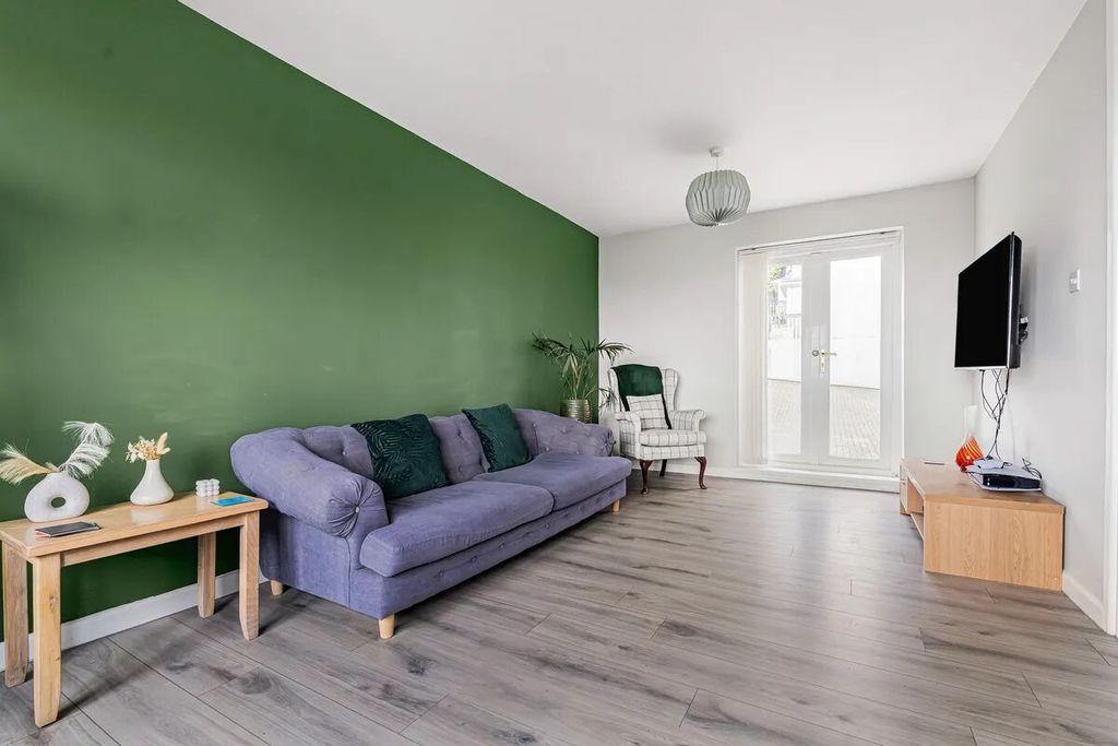 Property photo 2 of 20 Picture 2