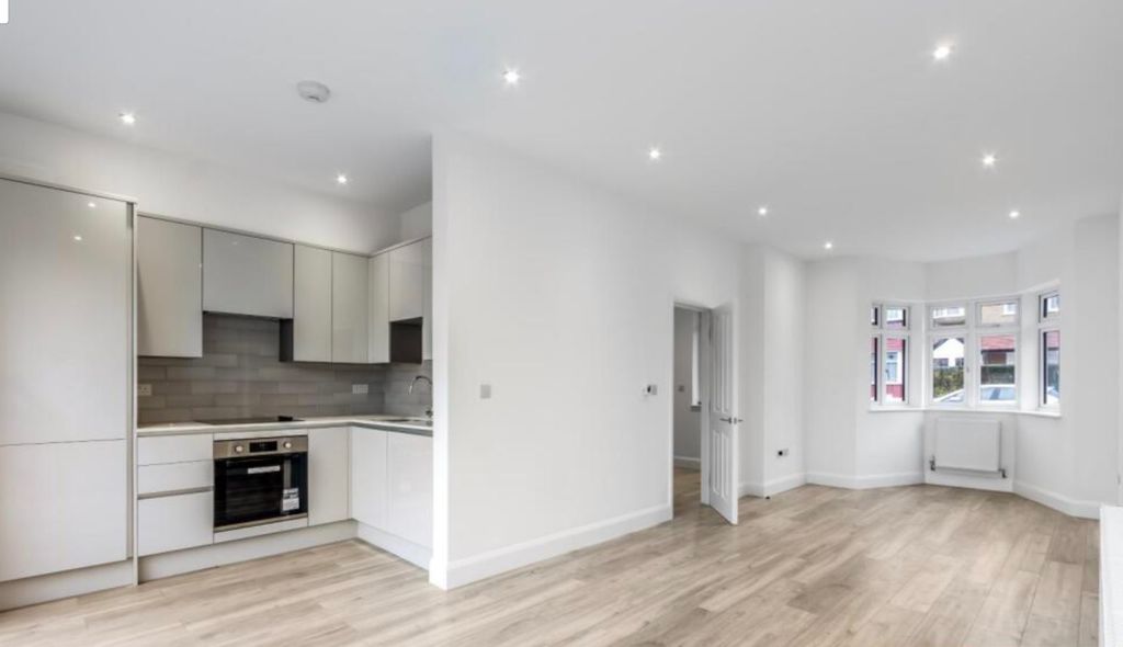 Property photo 1 of 10 Img_0244