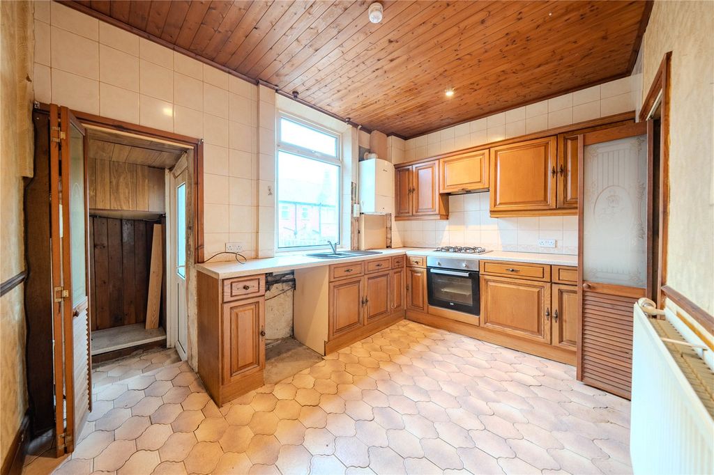 Property photo 3 of 11 Picture No. 13