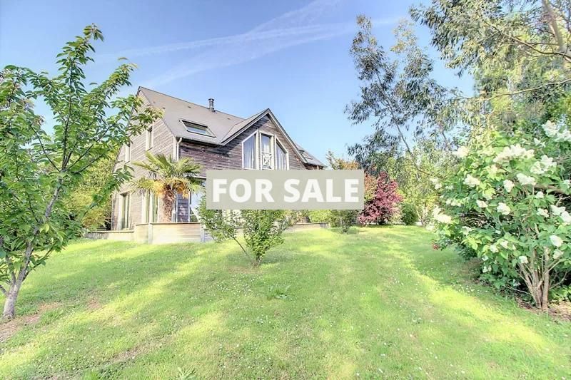 Property photo 2 of 18