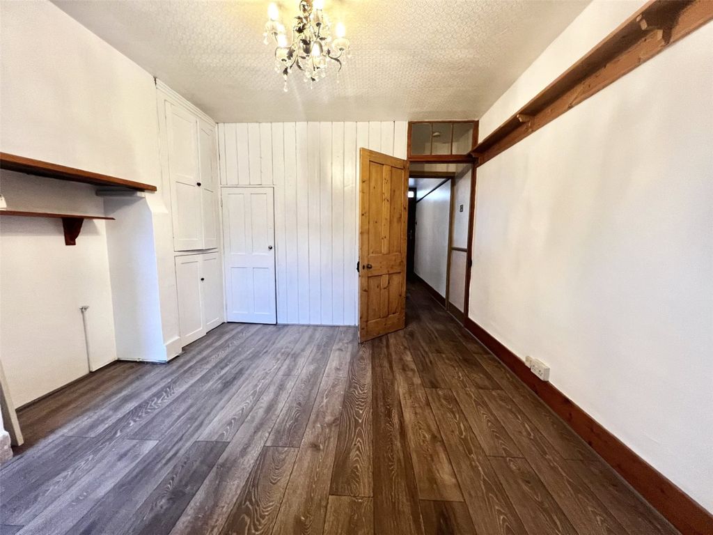 Property photo 3 of 10 Picture No. 15