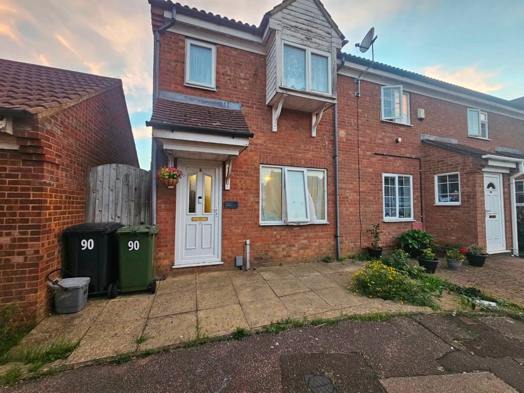Property photo 2 of 14