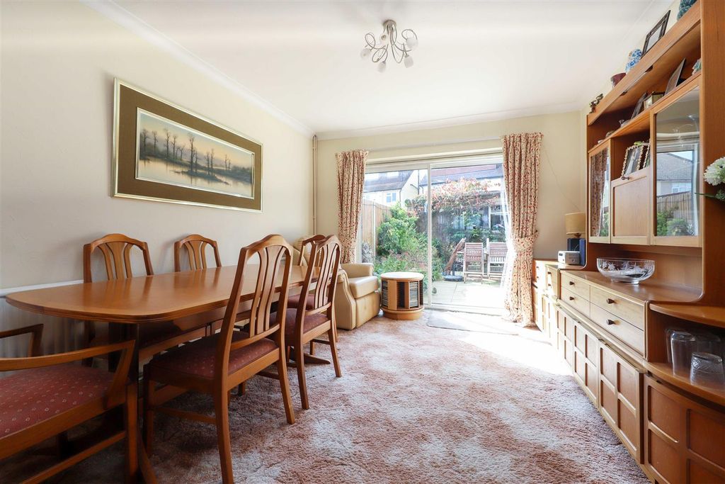 Property photo 3 of 12 Dining Room