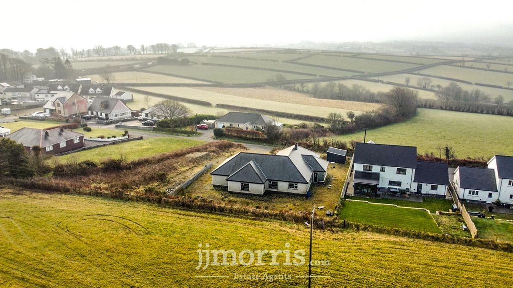 Property photo 1 of 46 618590Af-Ab9A-4C2A-B557-E36Dd4304D2C.Jpeg