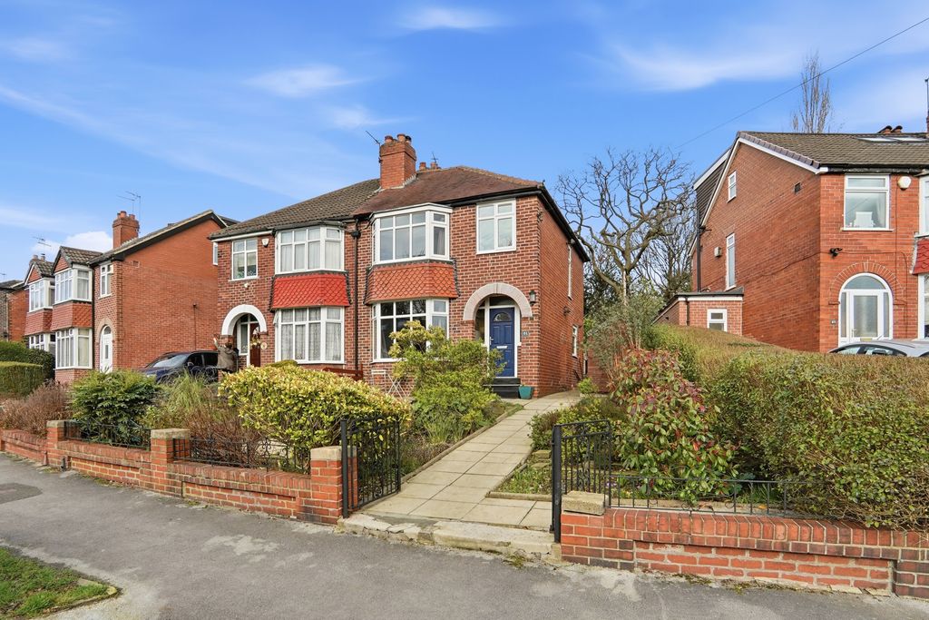 Property photo 2 of 13 Ridgeway2