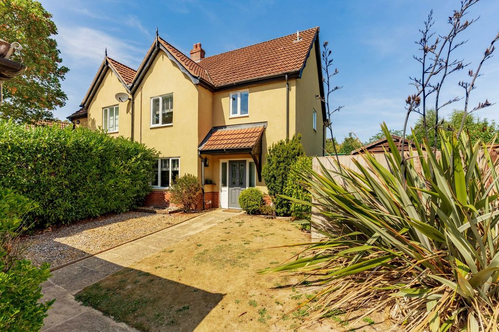 Property photo 1 of 22