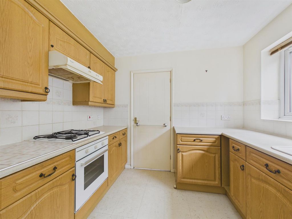 Property photo 3 of 18 Cam03972G0-Pr0478-Still004.Jpg