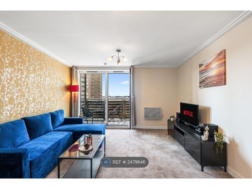 Property photo 2 of 21