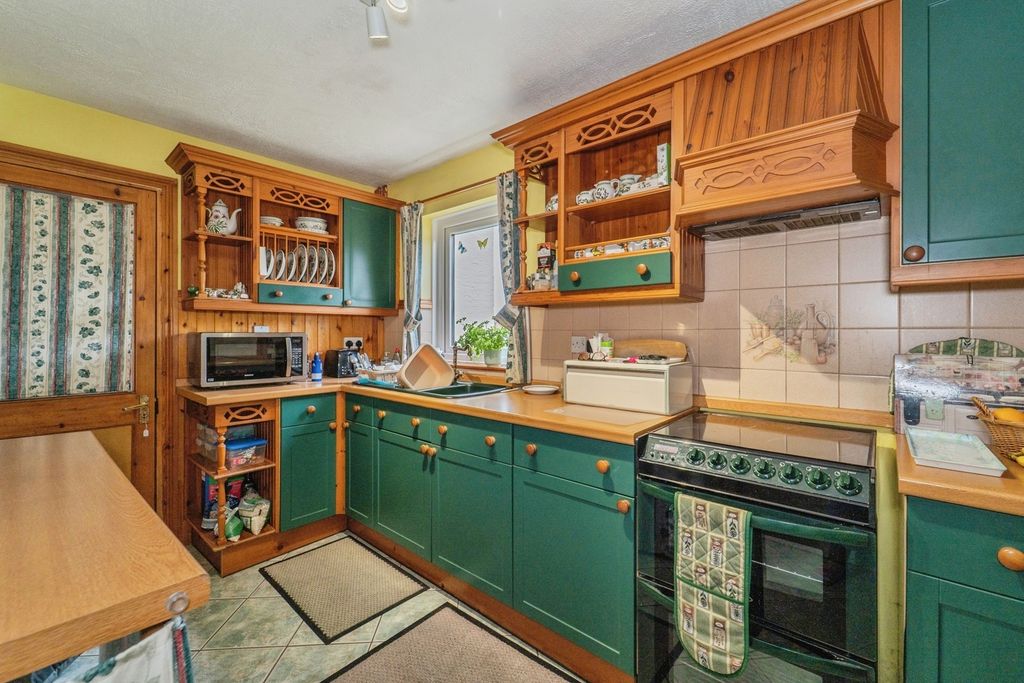 Property photo 3 of 23 Pbox-Img.Jpg
