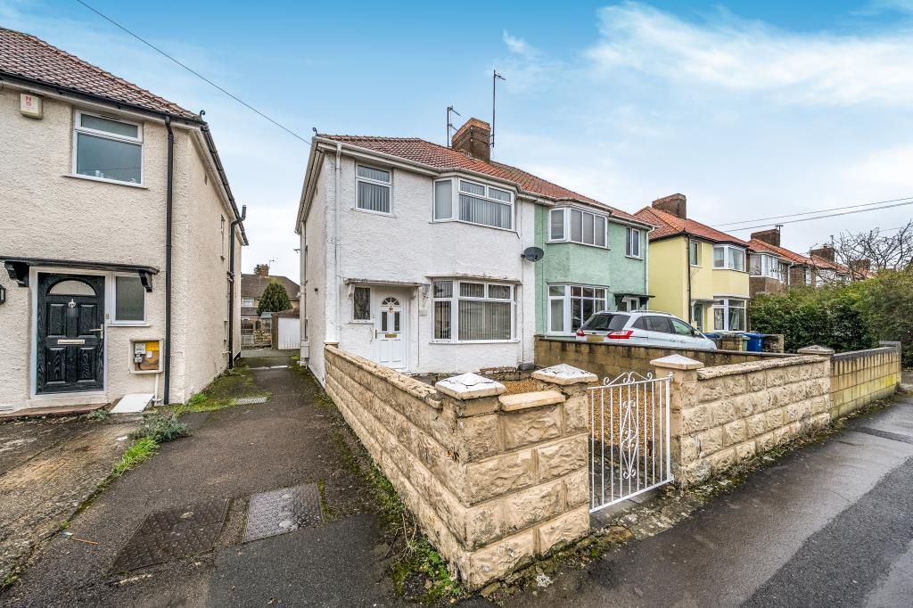 Property photo 1 of 18 External View