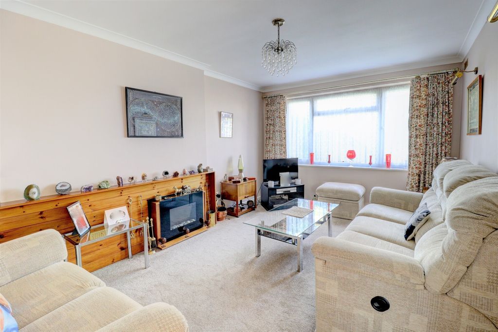 Property photo 2 of 10 Picture No. 02