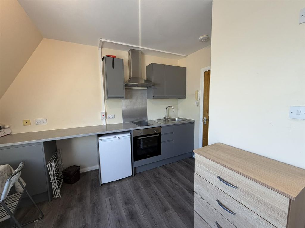 Property photo 2 of 6 Img_5977.Jpeg