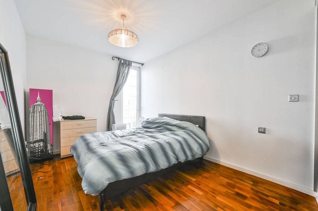 Property photo 2 of 6