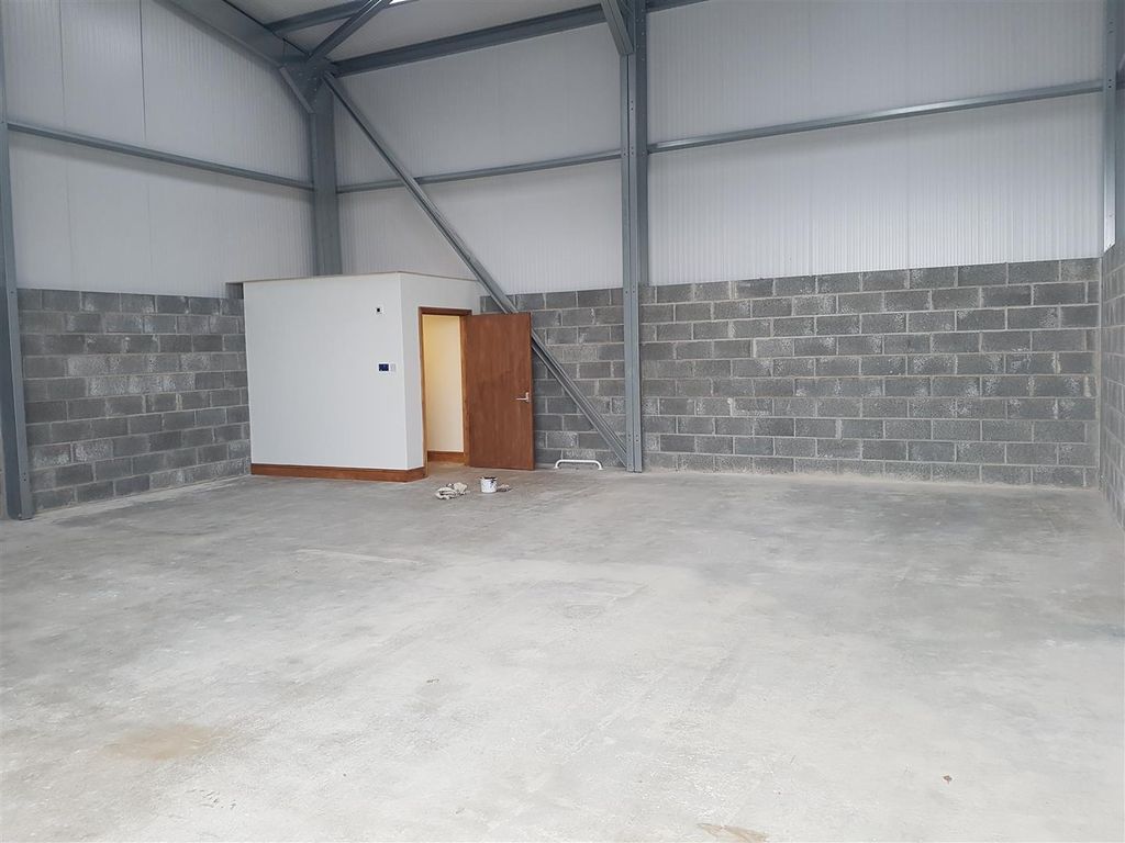 Property photo 2 of 5 Internals 2.Jpg