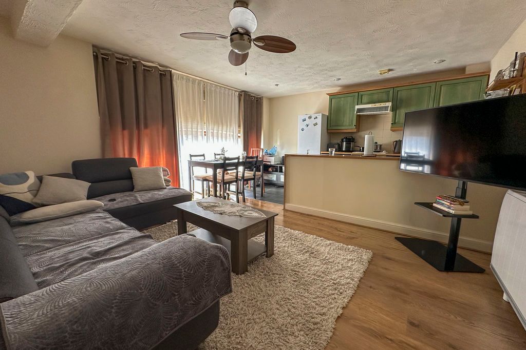 Property photo 2 of 12 Living Room