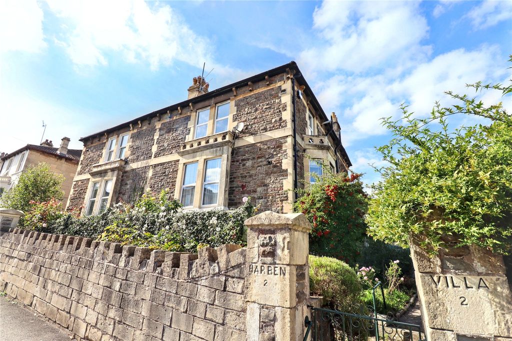 Property photo 1 of 11 Picture No. 02