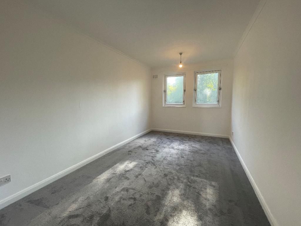 Property photo 3 of 10 Photo 3