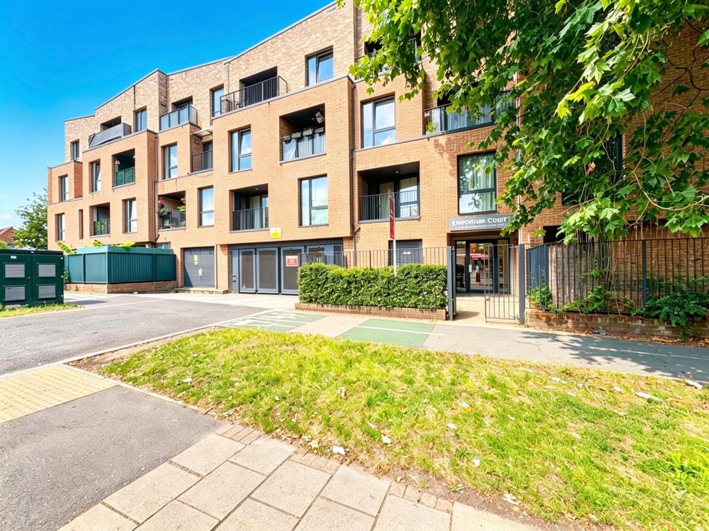 Property photo 1 of 10 Flat 1 Emporium Court, 219 Alexandra Avenue, Ha2 9