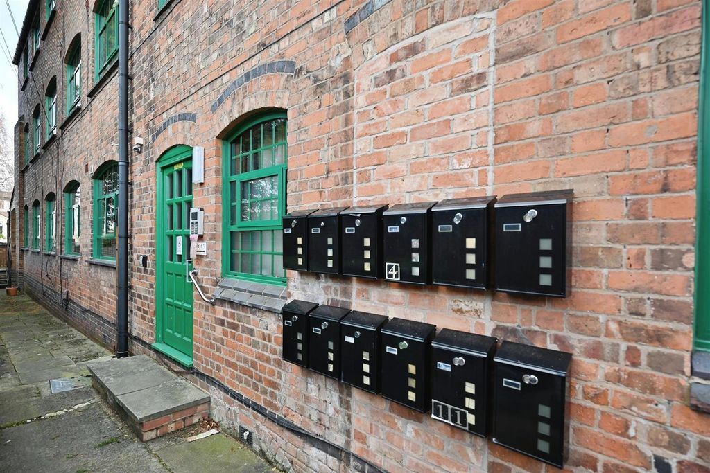 Property photo 2 of 19 N2.Jpg