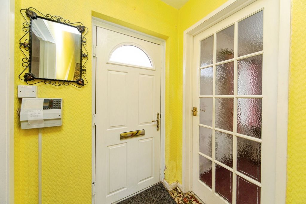 Property photo 2 of 15 Pbox-Img.Jpg