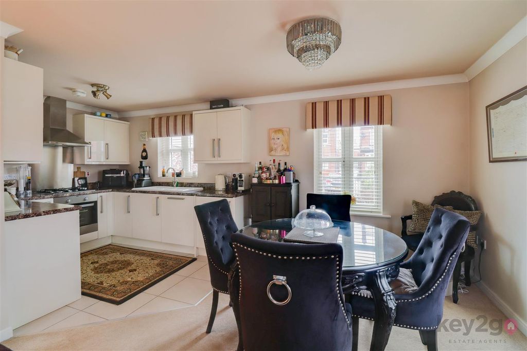 Property photo 3 of 17 13.Jpg