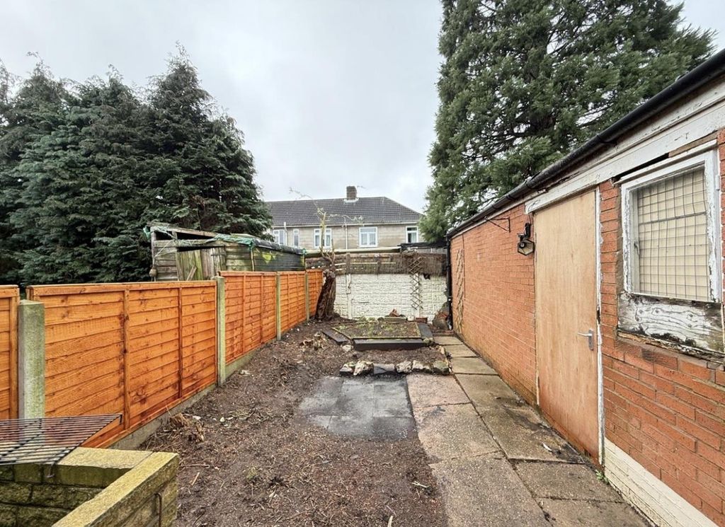 Property photo 2 of 14 Rear Garden