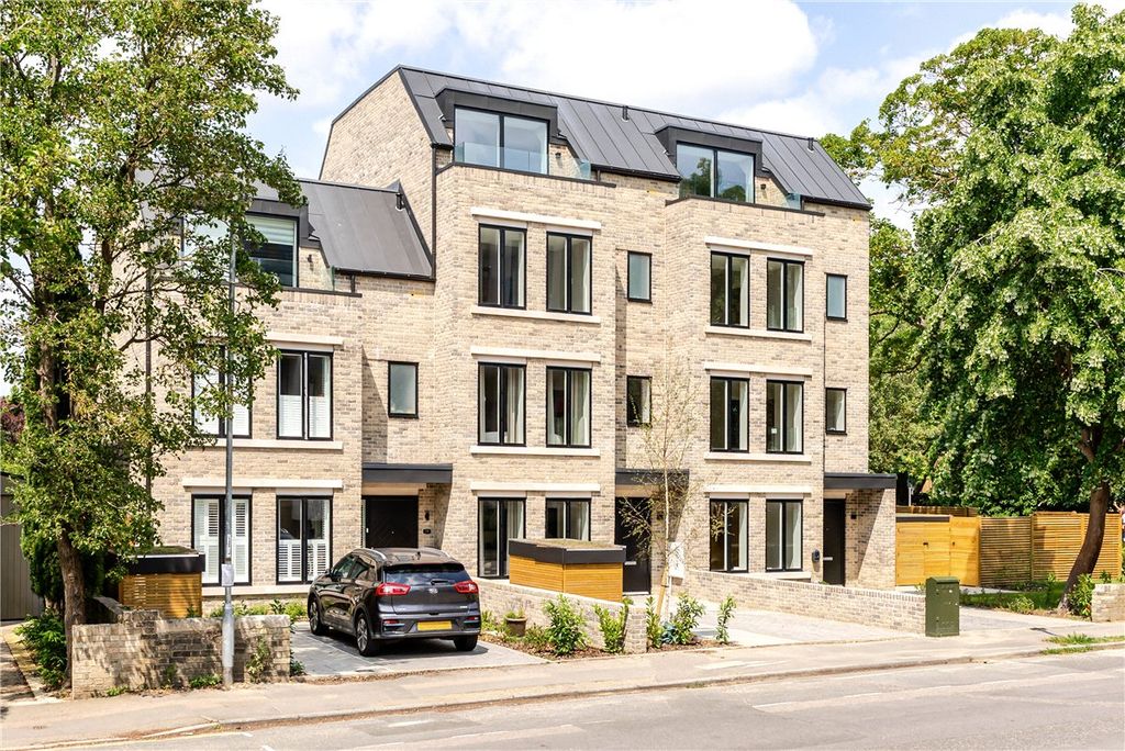 Property photo 1 of 12 Picture No. 32