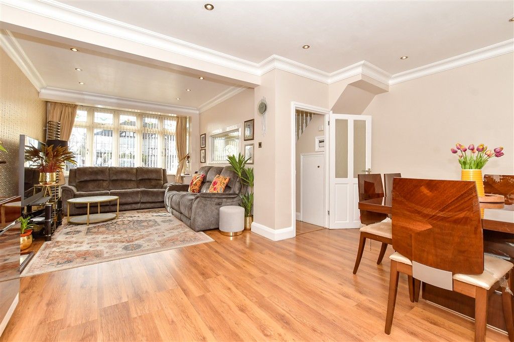 Property photo 1 of 21 Dining Area