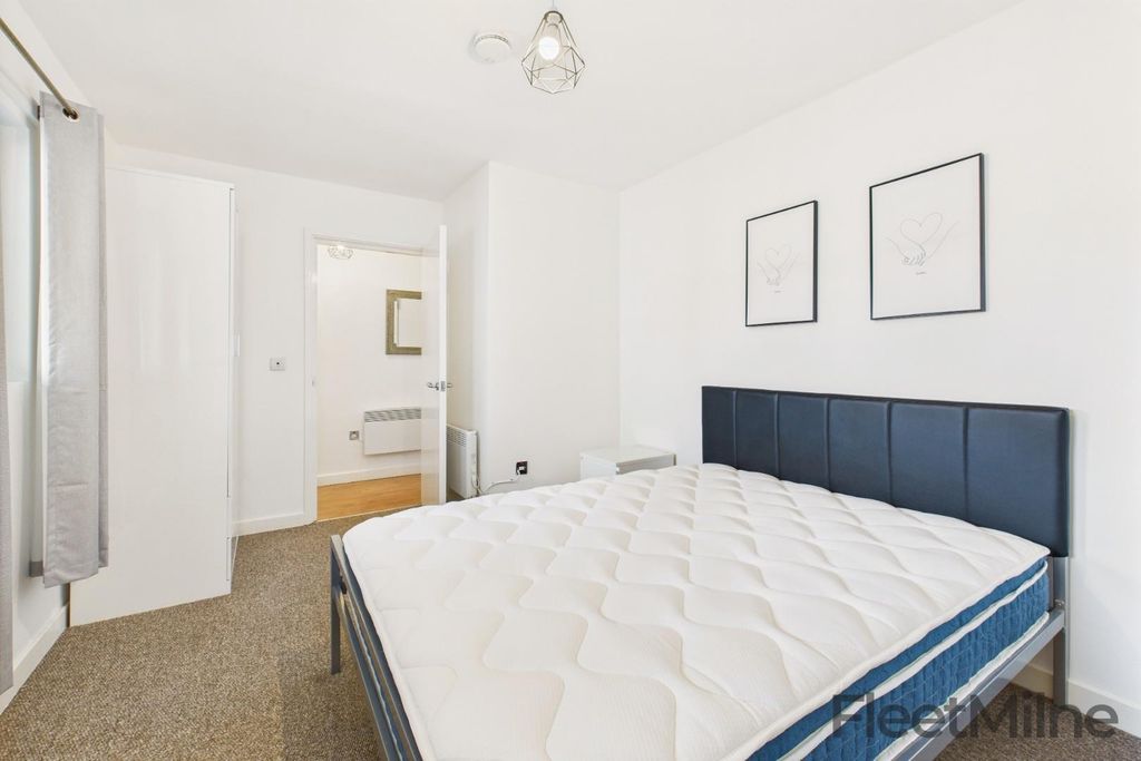 Property photo 3 of 12 Bedroom