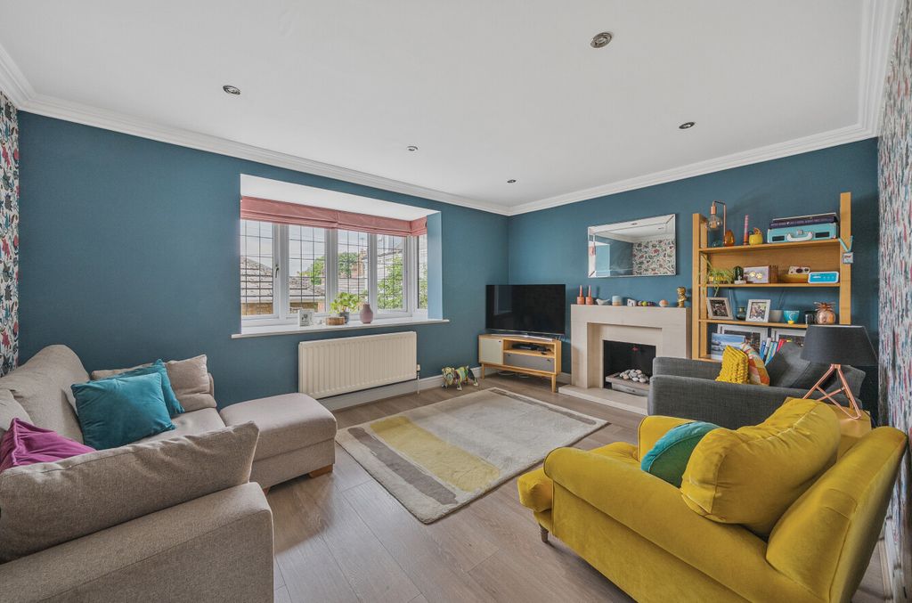 Property photo 3 of 20 1297261-14-682F14...