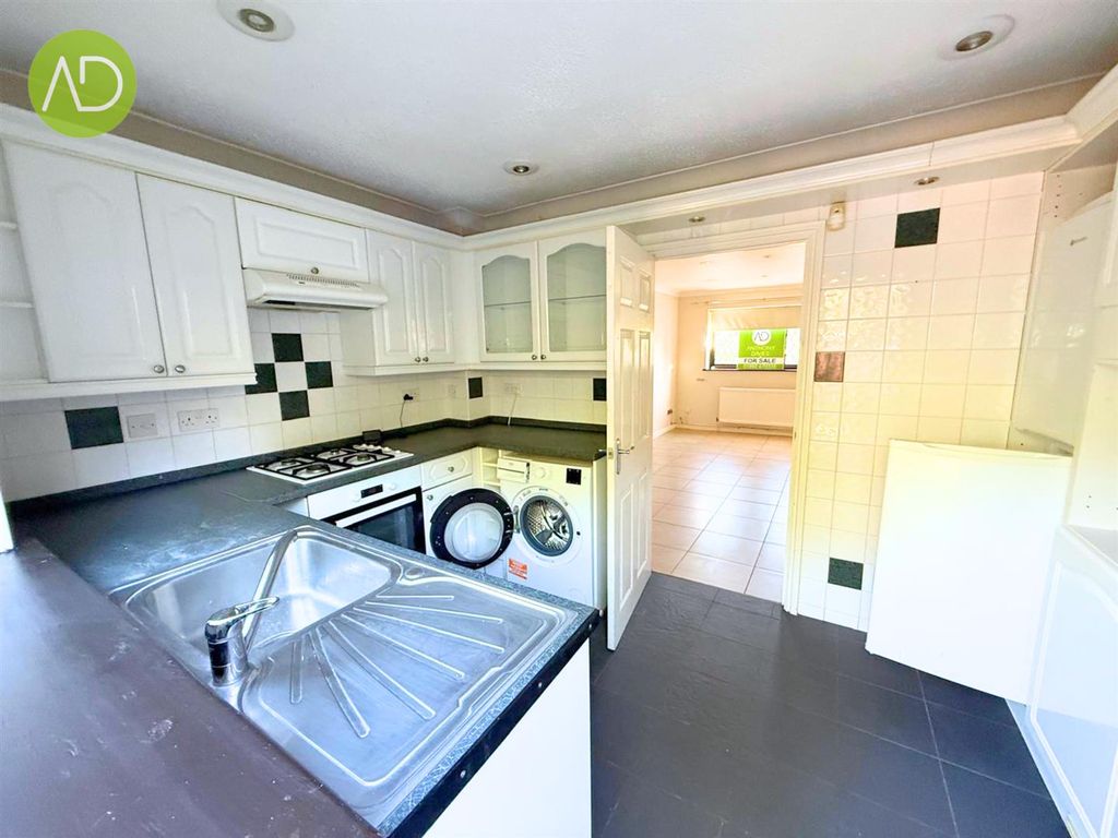 Property photo 3 of 13 4.Png