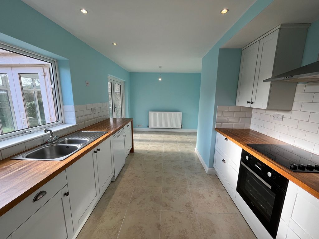 Property photo 2 of 23 Image