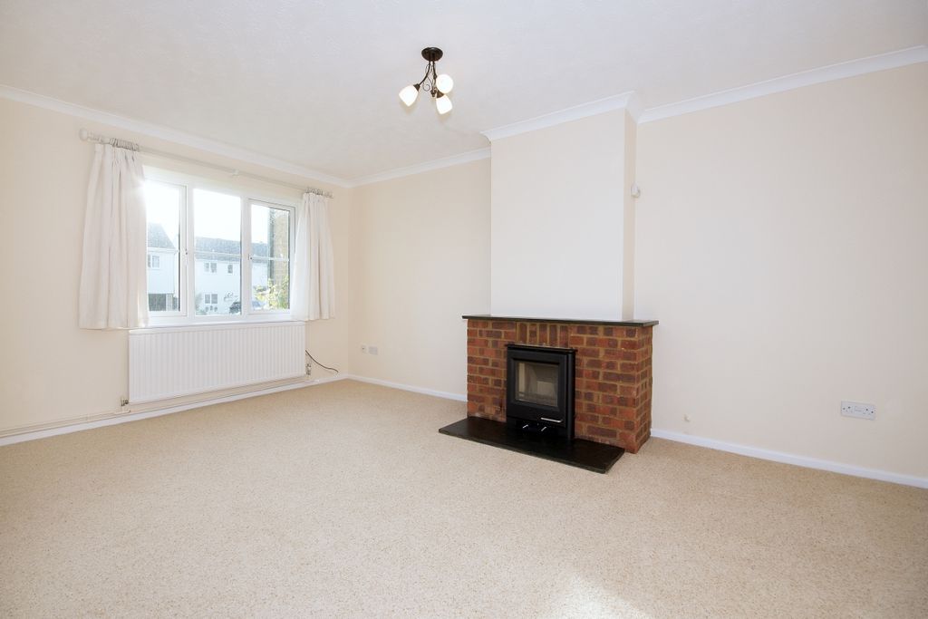 Property photo 3 of 9 Image (102)