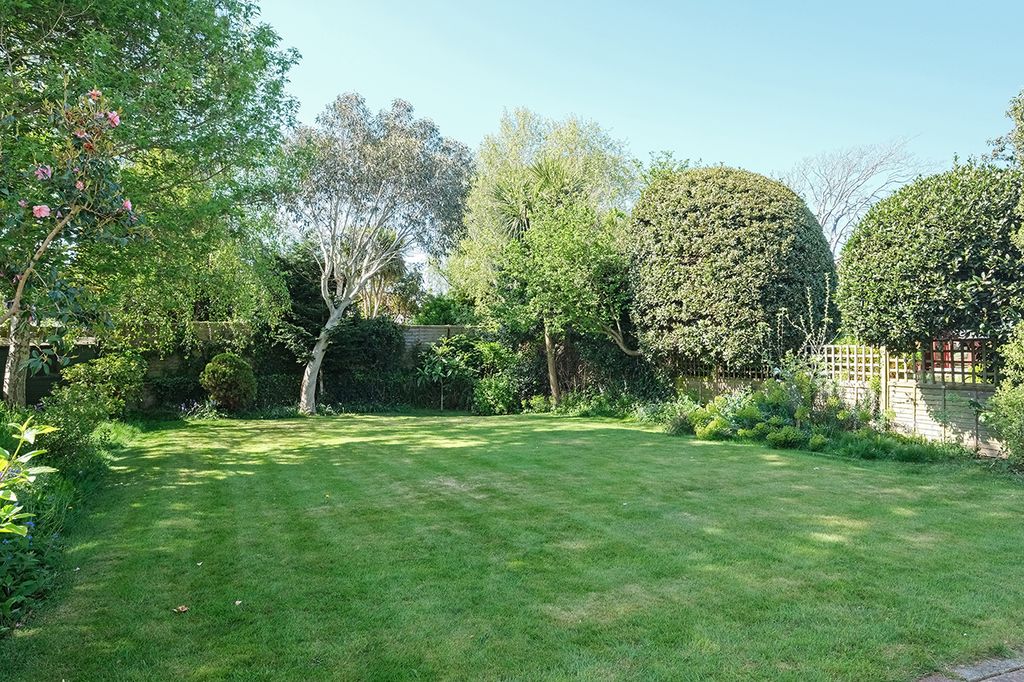 Property photo 3 of 15