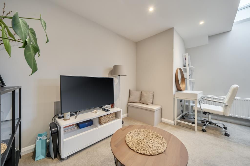 Property photo 3 of 20 Reception Room