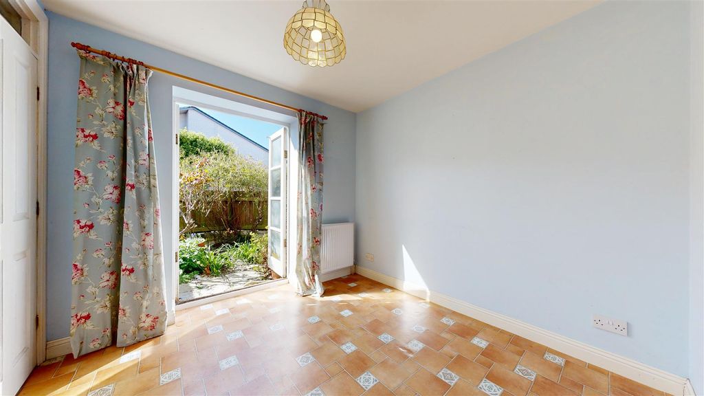 Property photo 3 of 17 115-High-Street-03192025_171951.Jpg