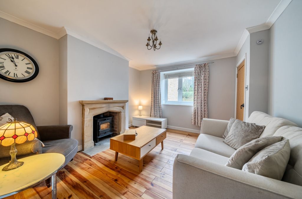 Property photo 2 of 25 1404032-14-69834E5Eda39A