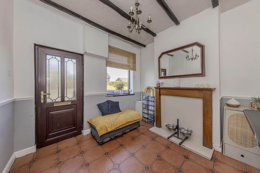 Property photo 3 of 20