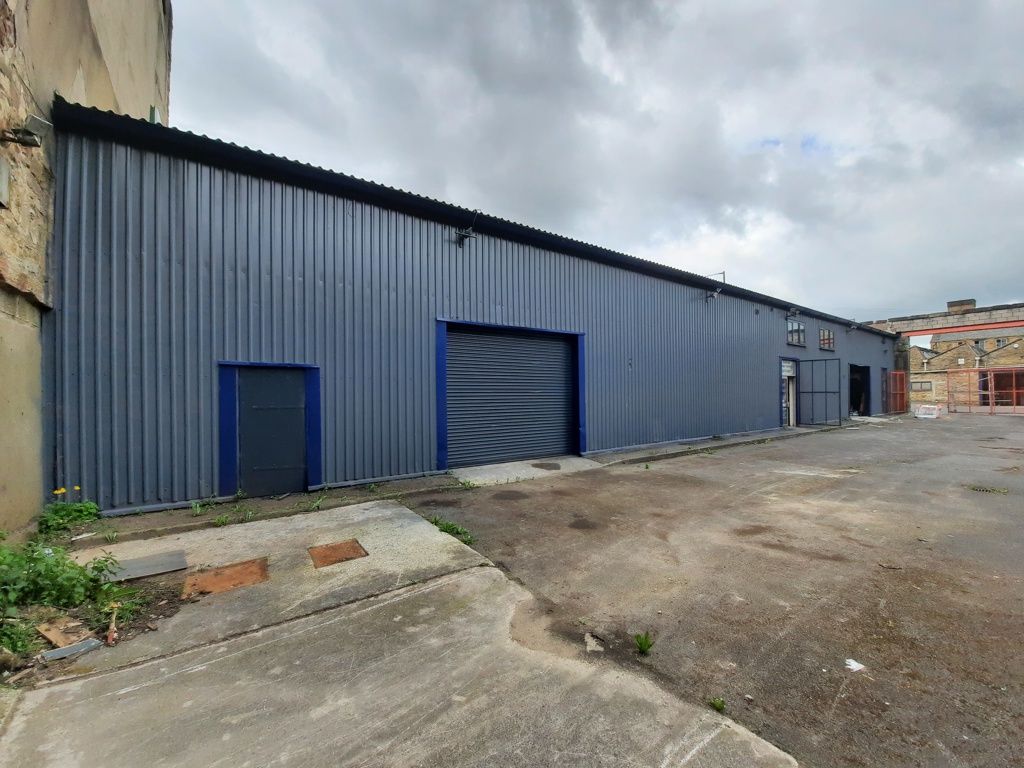 Property photo 3 of 6 Photo 7