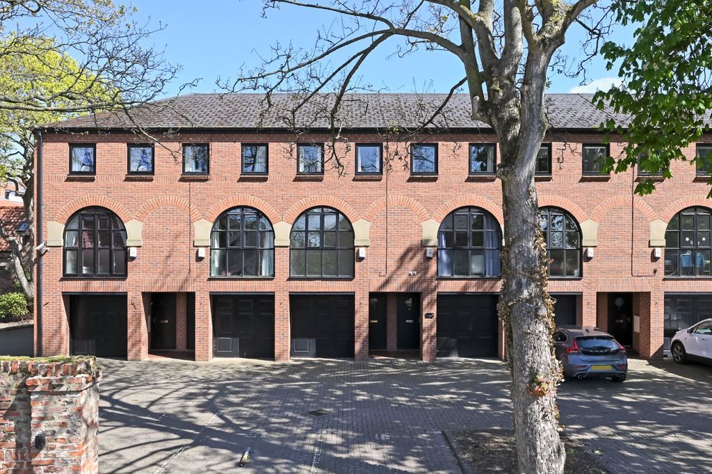 Property photo 1 of 15 Picture 1