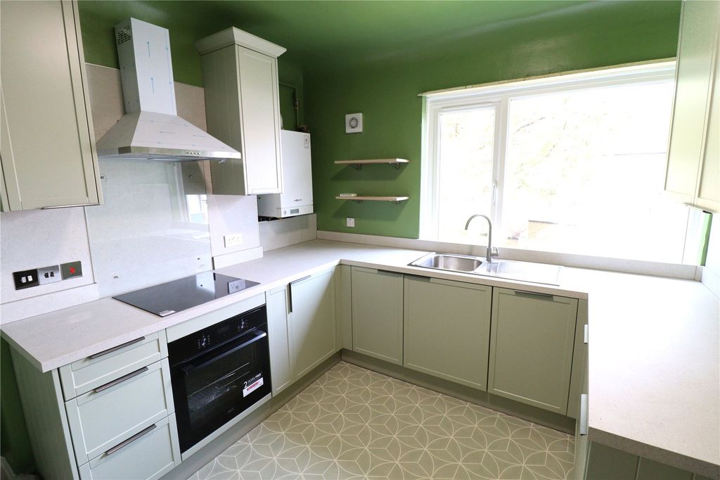 Property photo 1 of 6 Picture No. 09