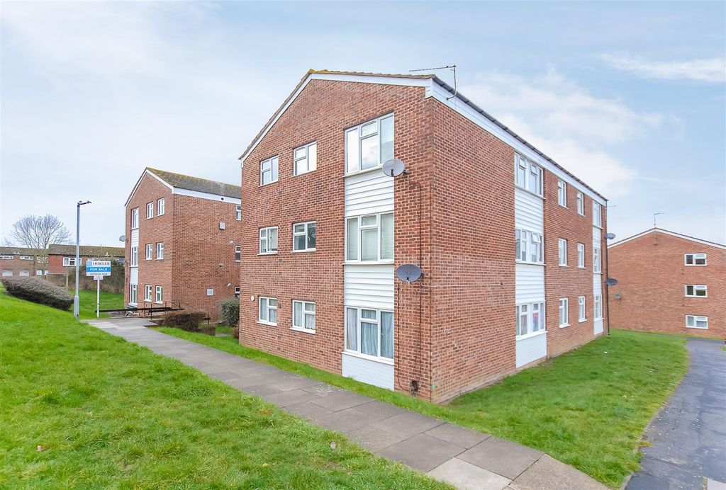 Property photo 1 of 7 Front2.Jpg