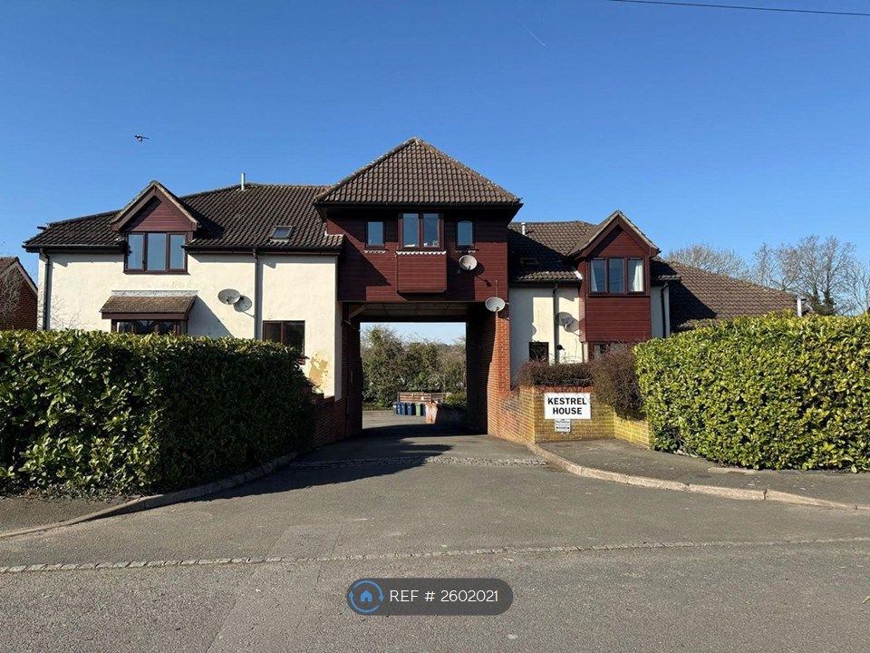 Property photo 2 of 13