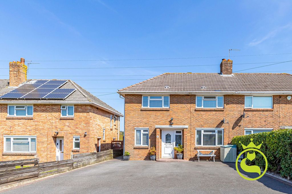 Property photo 1 of 22