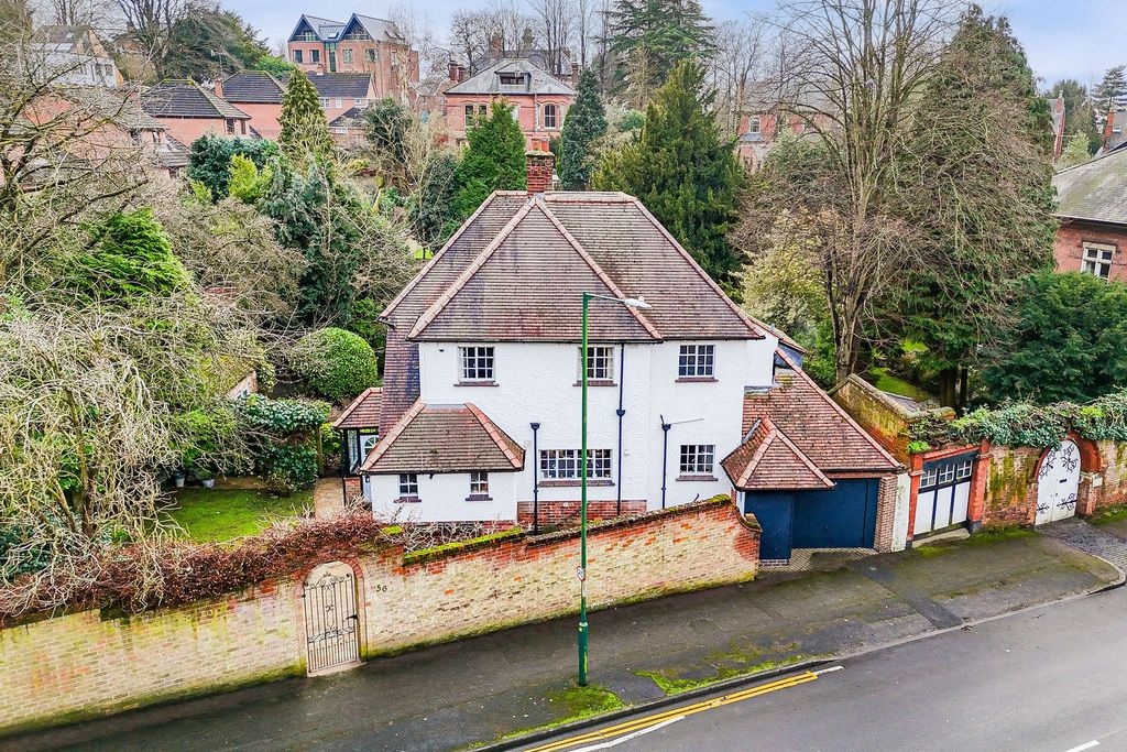 Property photo 1 of 34