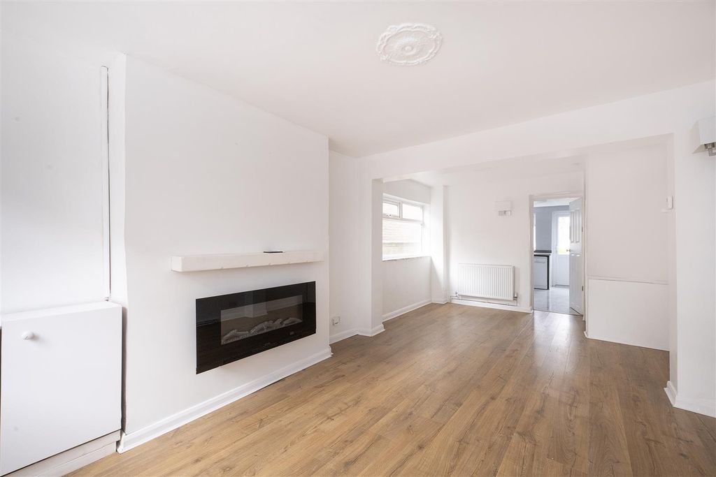 Property photo 3 of 12 Dsc_6370.Jpg