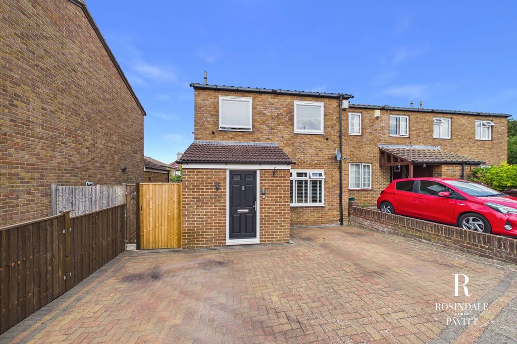 Property photo 1 of 24