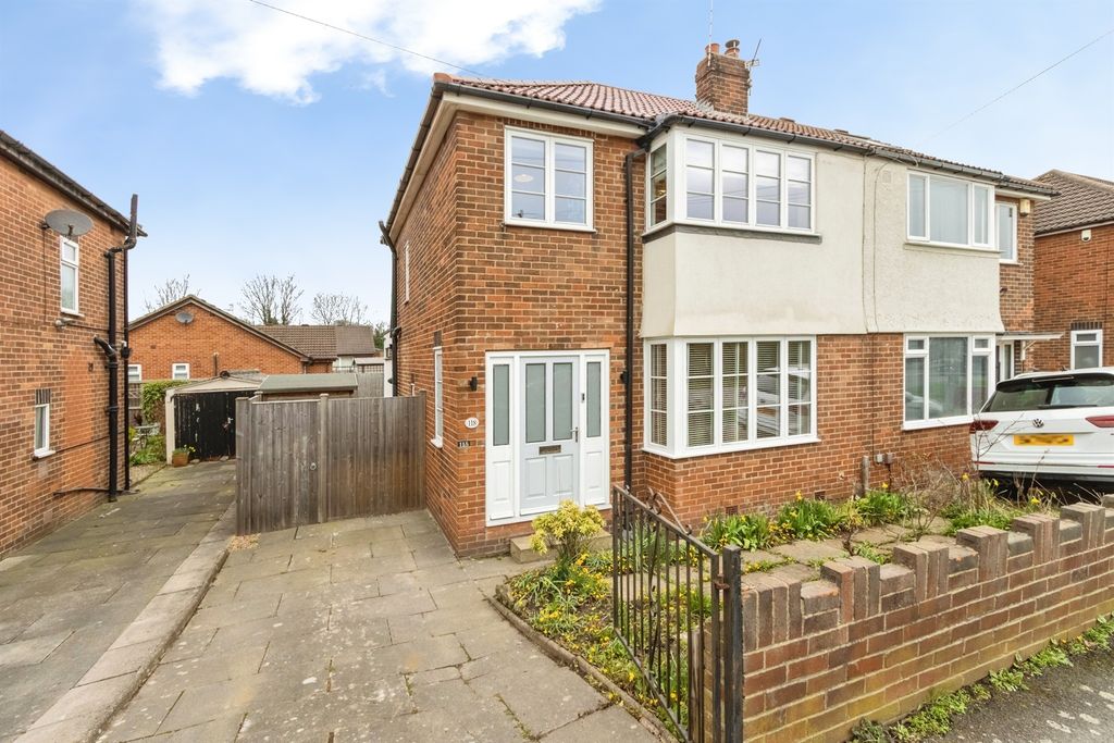 Property photo 1 of 17