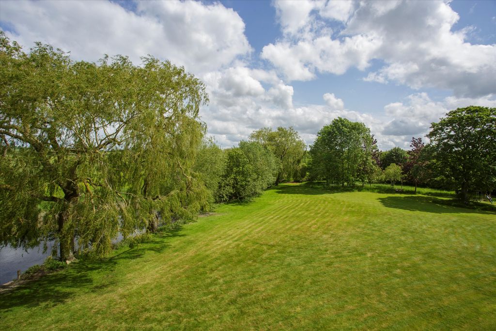 Additional image 19 of 7 bed detached house for saleNewington, Wallingford, Oxfordshire OX10.